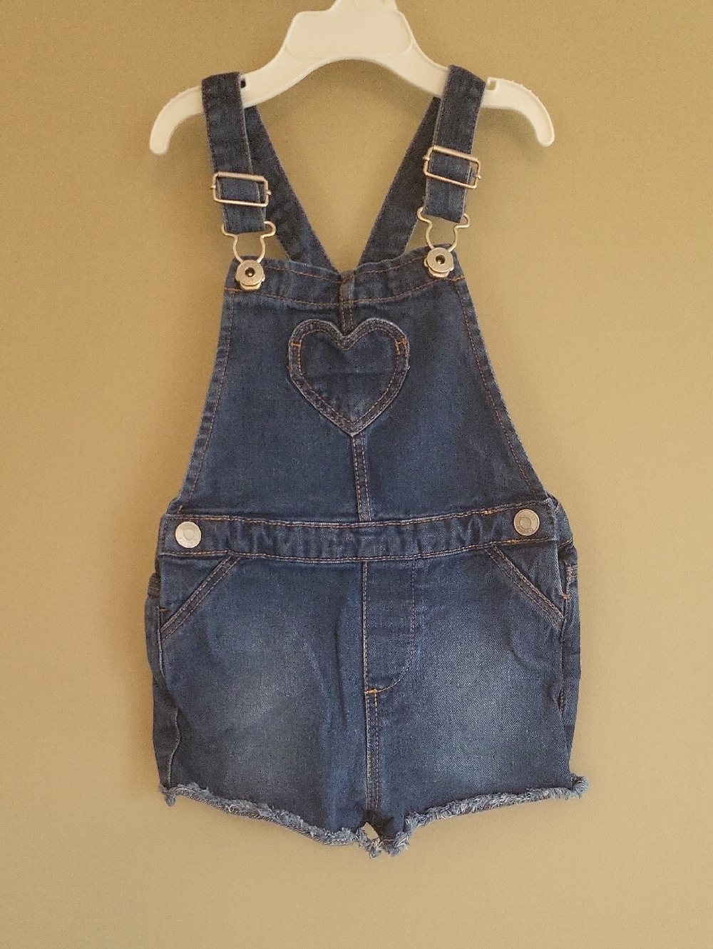 Demin shortalls with heart pockets